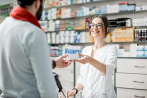 entenda o que define a segurança de um medicamento