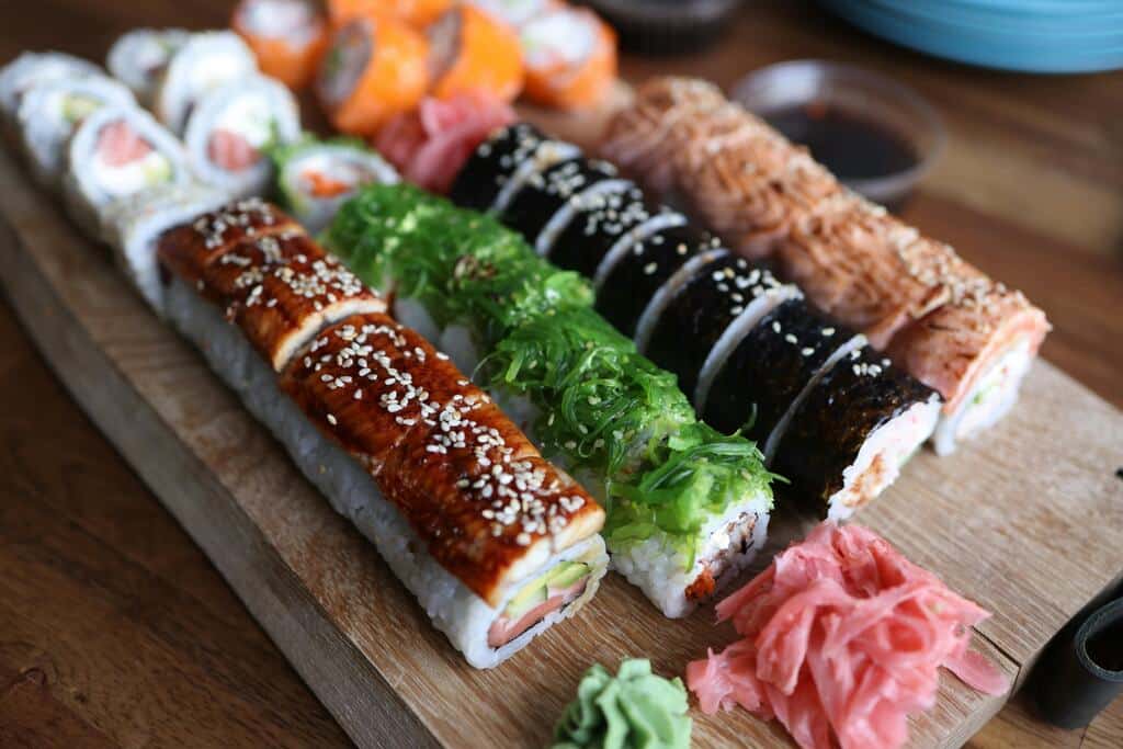 sushi no sábado a noite